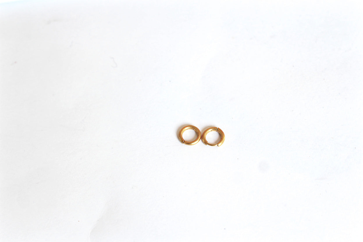 Bowknot necklace